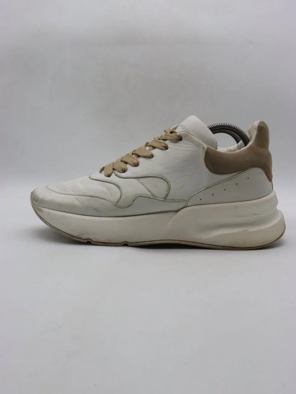 Alexander McQueen Oversized Runner Men's Size EU 44 White Leather Sneakers - Picture 4 of 15